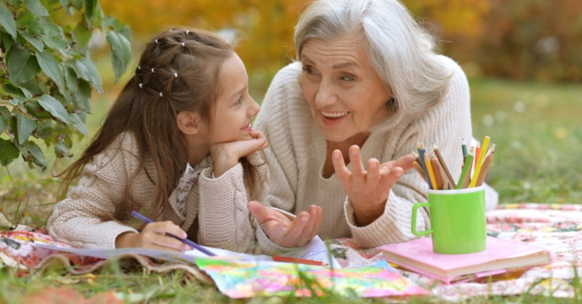 Mi abuela solía decir: «Cuando crezcas, entenderás que cuantas menos personas haya en tu vida, más paz habrá en tu corazón». En ese momento, sus palabras parecían distantes e inapropiadas, pero ahora, con los años, suenan como una verdad evidente.