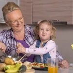 La suegra que nunca se queda quieta…